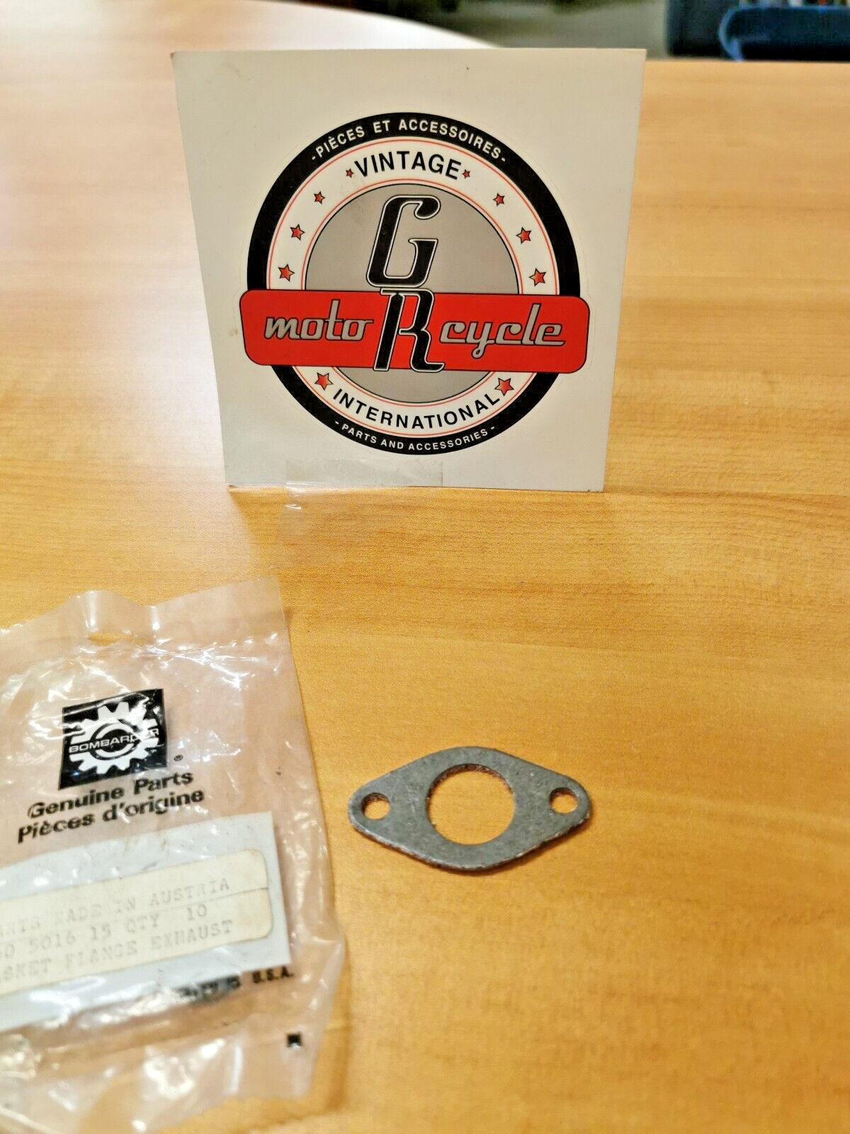 NOS BOMBARDIER PUCH MAXI EXHAUST FLANGE GASKET  760-501-615   P1