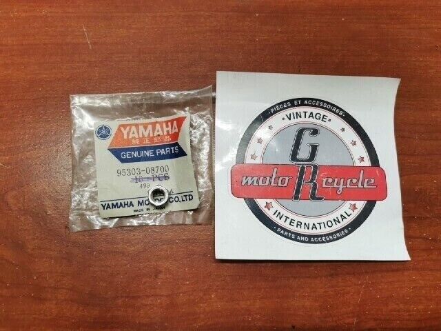 NOS Yamaha AT1 DT100 NUT 95303-08700-00 SUB 95304-08700-00 95380-08700-00 Y127