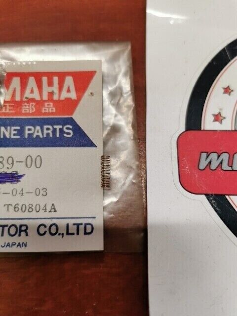 NOS Yamaha 1977 GP440 SPRING 8E4-14589-00-00 Y126