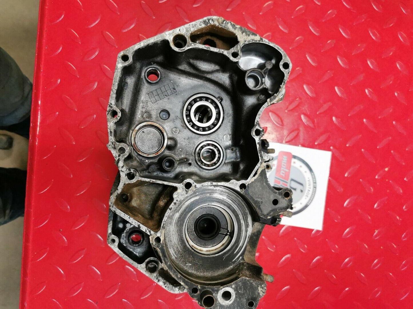 Suzuki RM125 1982 Left Right crankcase set crank case