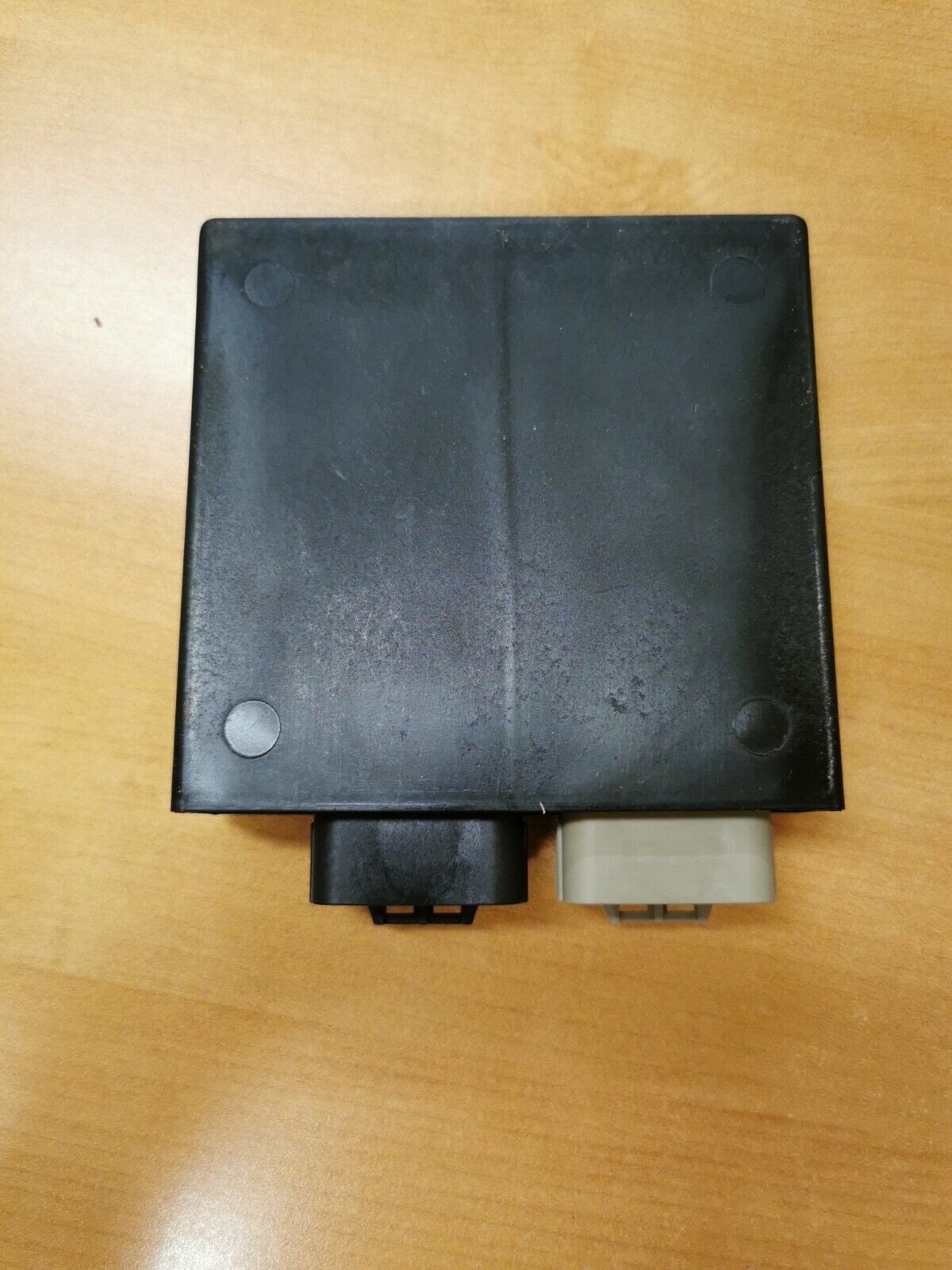 NOS SUZUKI GSVR1000 2007 2008 FUEL INJECTION CONTROLLER 32920-21H60 S9