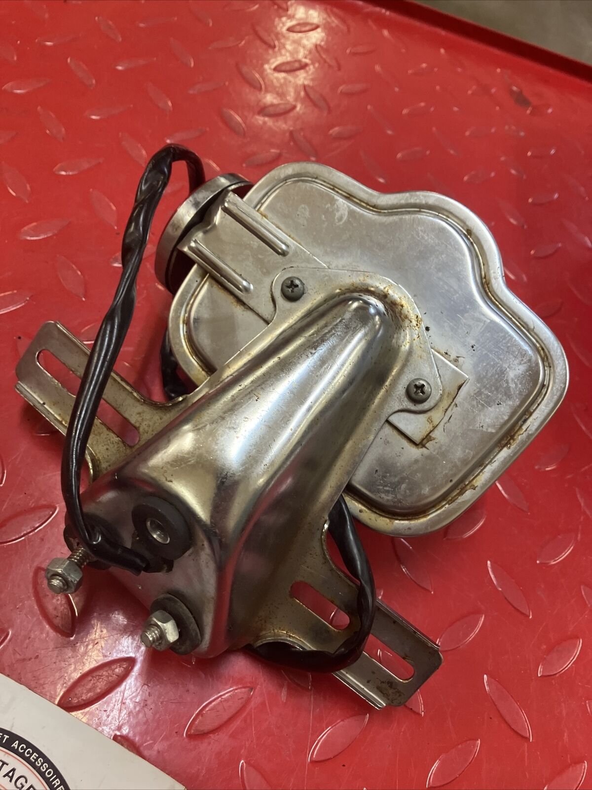 Suzuki RV90 1976 taillight tail light rear combination light
