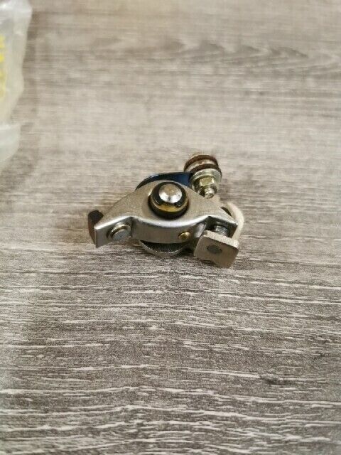 NOS SUZUKI GT550 GT750 1972 -1977 POINT ASSY 33160-31010 S42