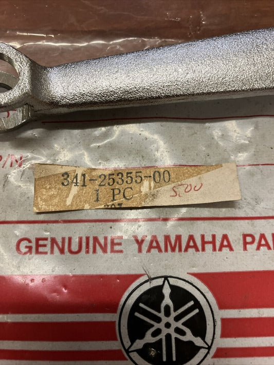 NOS Yamaha HT1 TX650 TX750 XJ650 XS650 CAM SHAFT LEVER 341-25355-00-00 Y166