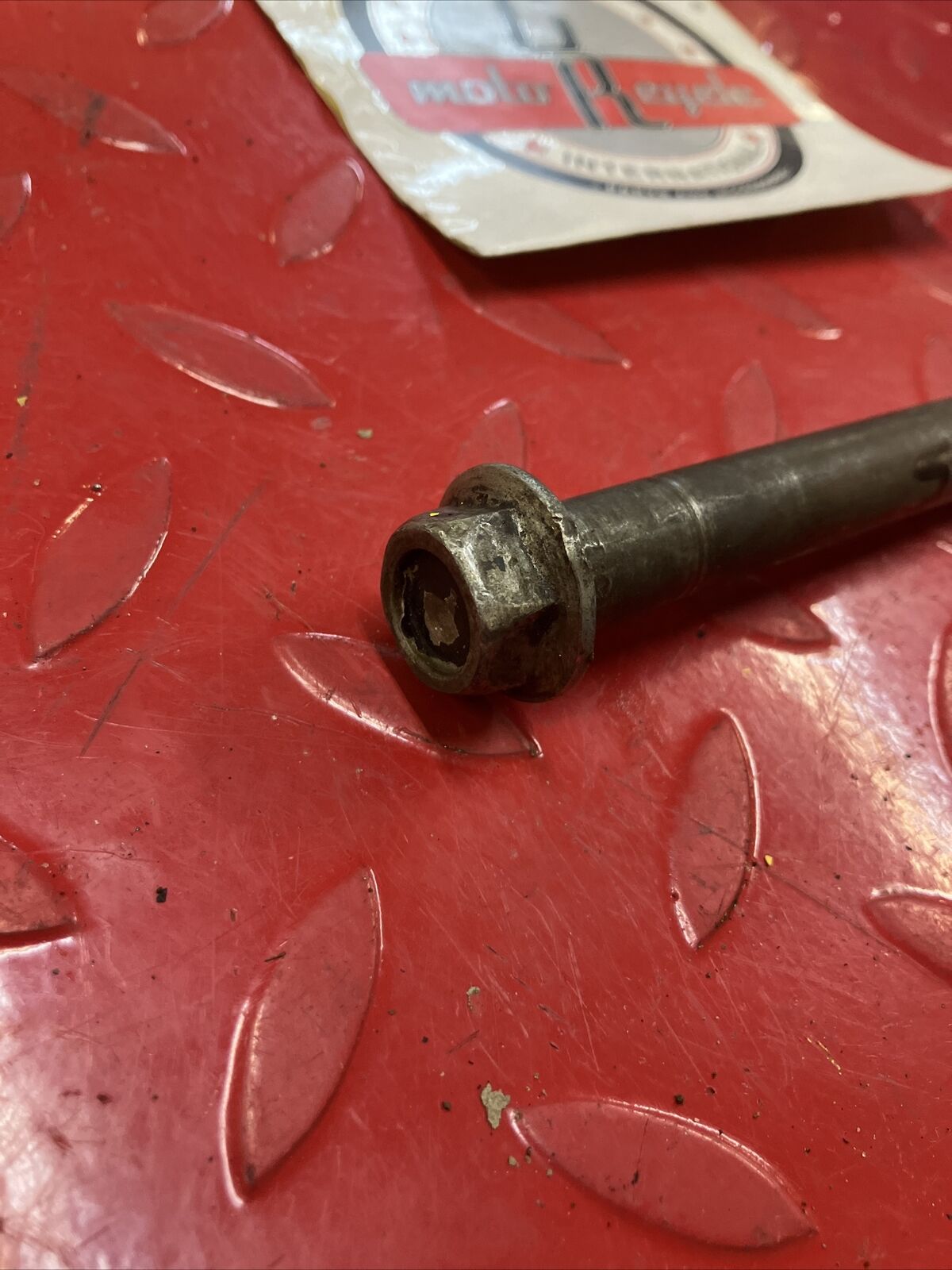 Suzuki RM125 1985 swingarm cushion lever bolt shaft 1984 2
