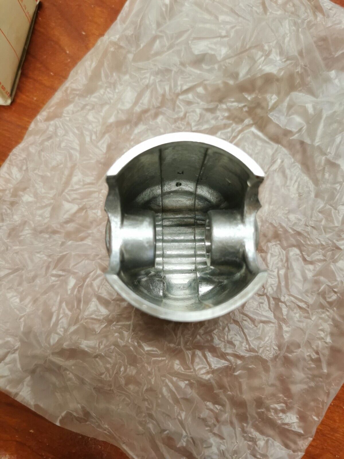 NOS SUZUKI 1977 - 1979 RM80 PISTON STD 12110-46001 S31
