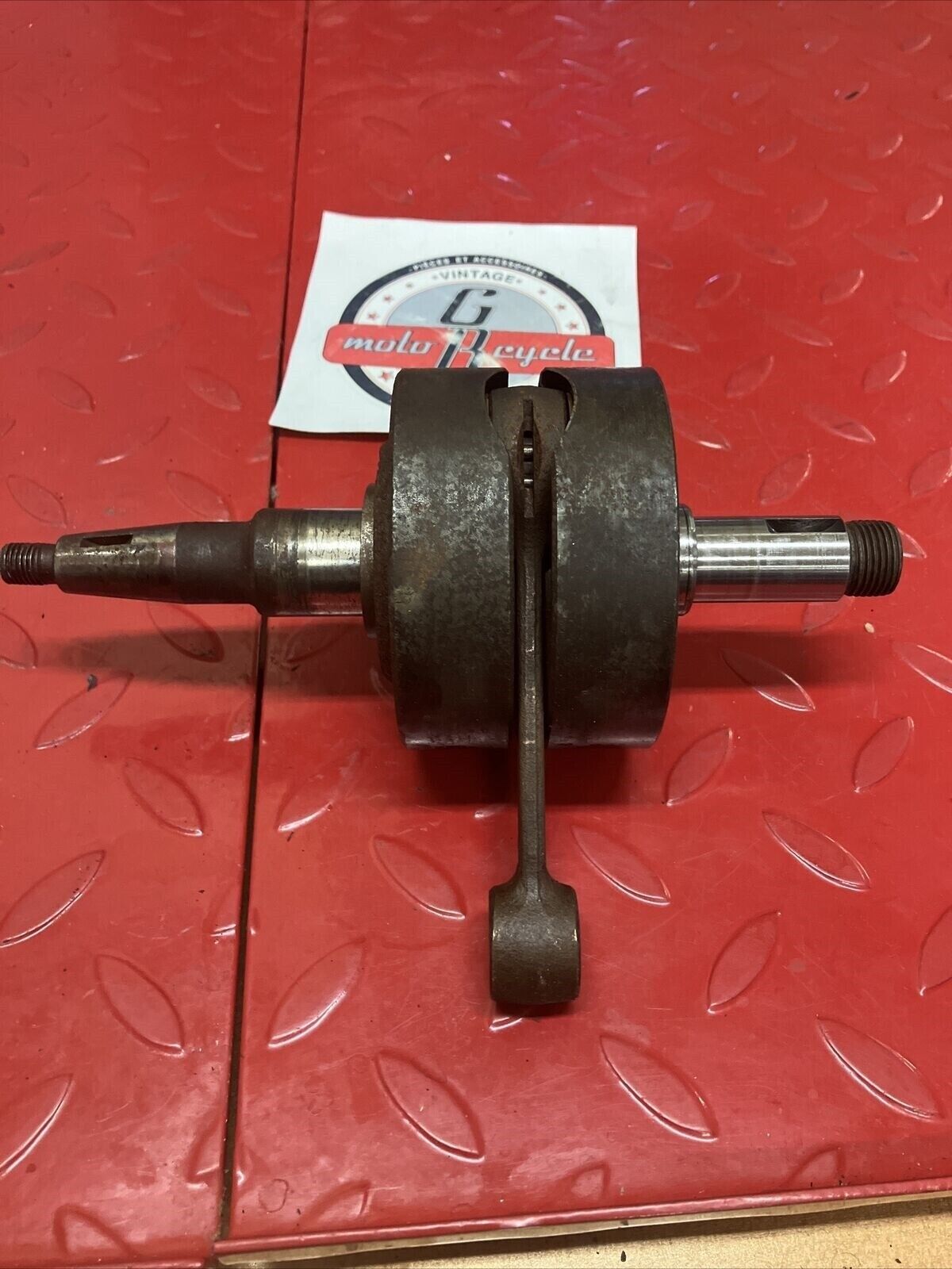 Suzuki TS125 1977 crankshaft crank shaft