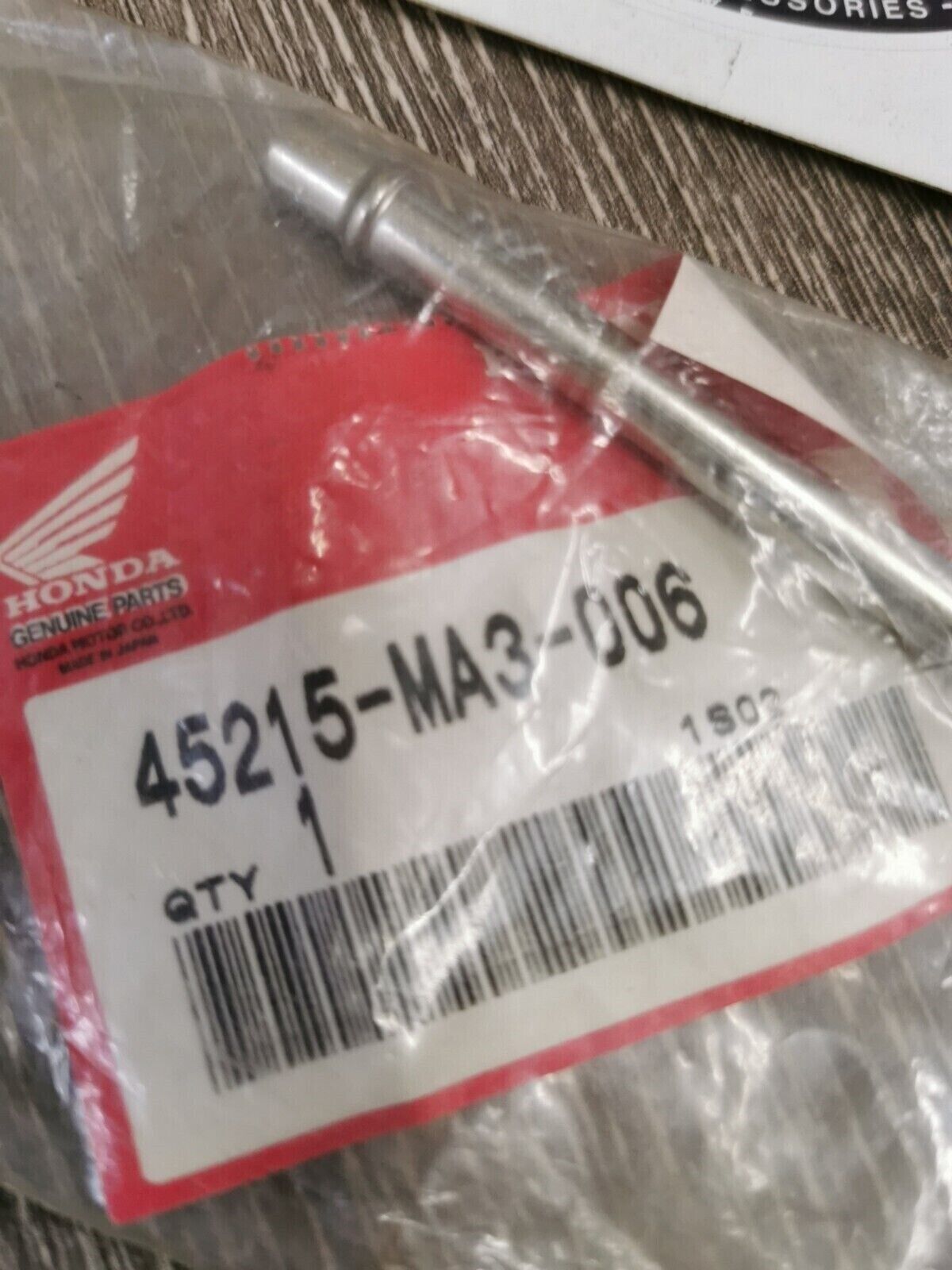NOS HONDA HANGER PIN 45215-MA3-006 H55
