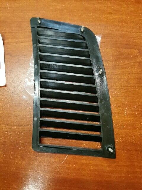 Yamaha EC340 ET250 ET300 ET340 LOUVER 1 8F3-77131-00-00 Y179