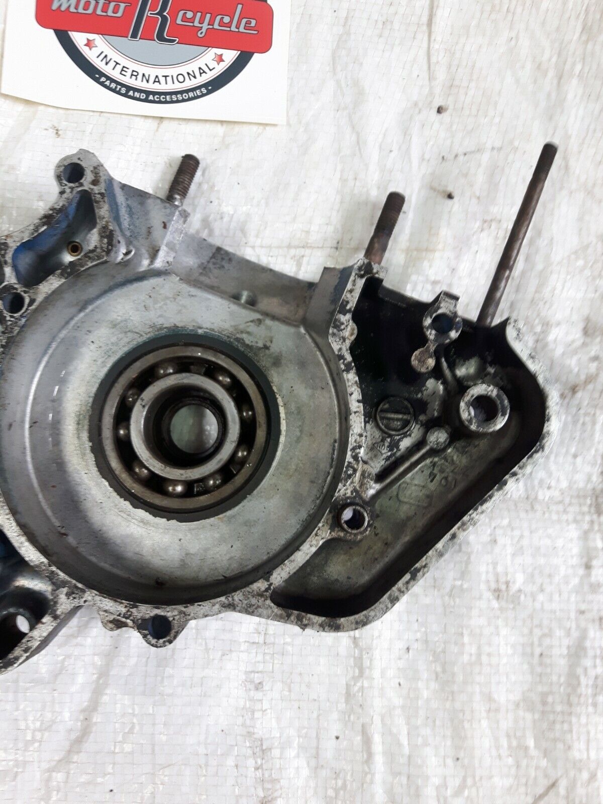 Suzuki RM250 1986 left crankcase crank case