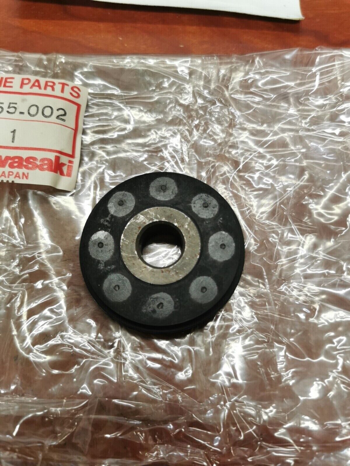 NOS Kawasaki KZ900 KZ1000 Z1 CAM CHAIN GUIDE ROLLER 12055-002 K34
