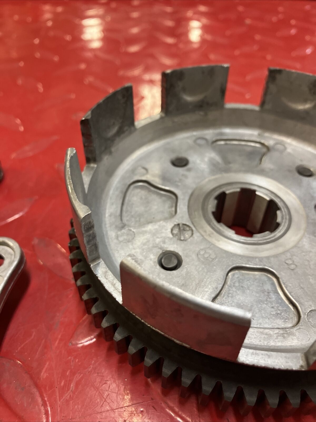 Honda XR80R 1986 clutch basket hub pressure plate 22100-149-000 22121-115-010