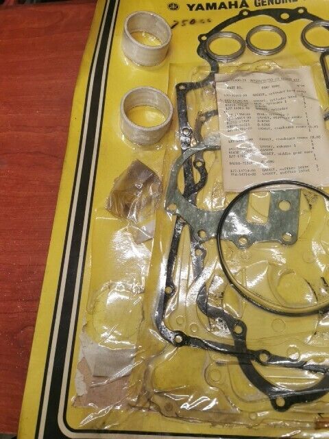 NOS Yamaha 1977 XS750D COMPLETE GASKET KIT 1J7-00000-20-00 1J7-W0001-00-00 Y133
