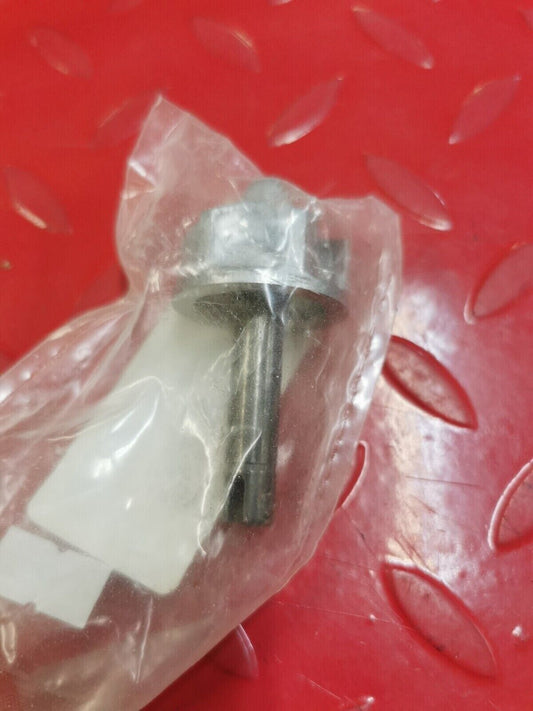 NOS Yamaha KODIAK 450 GRIZZLY 450 IMPELLER SHAFT 5CG-12450-00-00 Y24