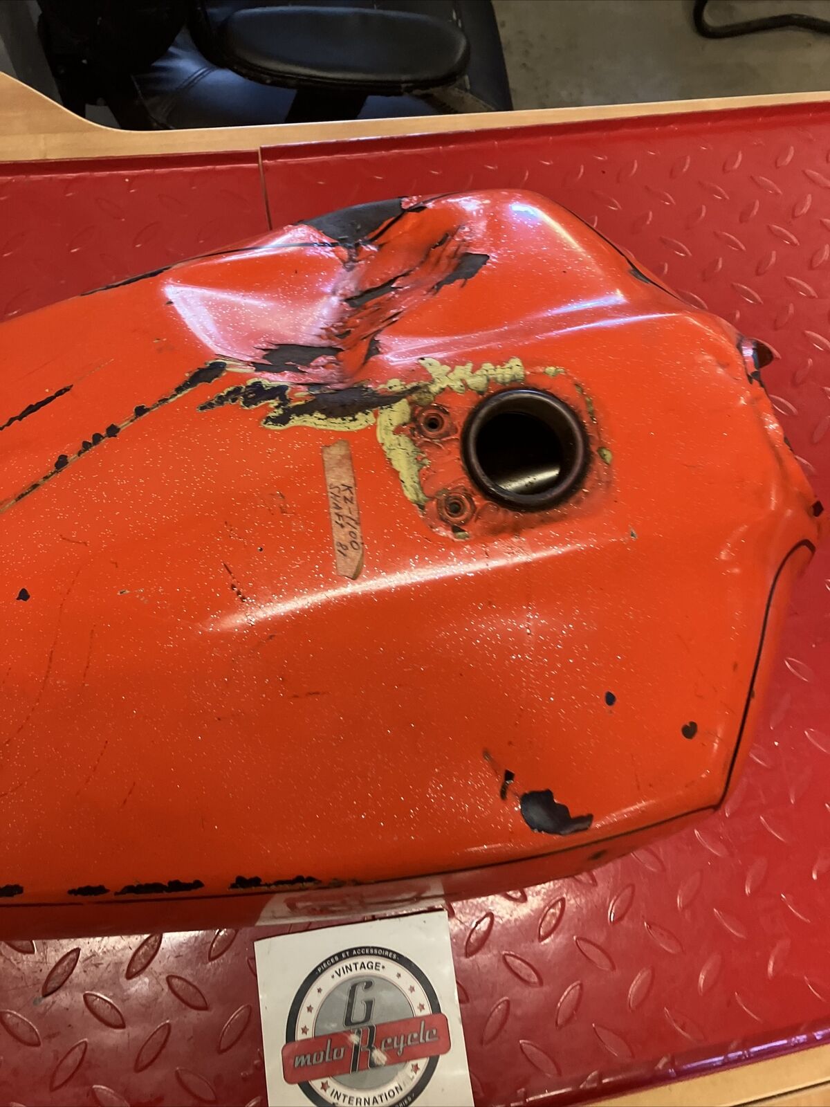 Kawasaki KZ1100 Shaft 1981 1982 1983 Fuel tank gas petrol reservoir