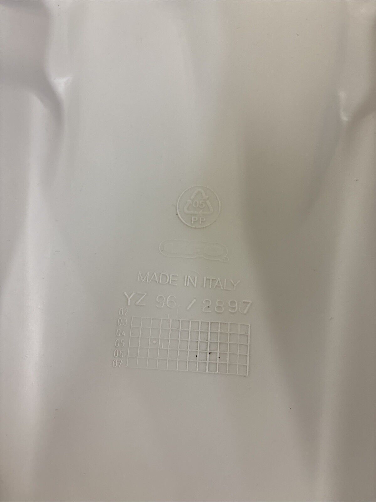 NOS UFO PLAST 1996 - 2001 YZ125 YZ250 REAR FENDER WHITE YA02897-046