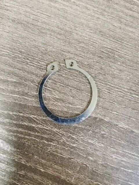 NOS SUZUKI GS1100 GS1150ESE GS450GA GS750T GS850G CIRCLIP 25MM 08331-31258 S56