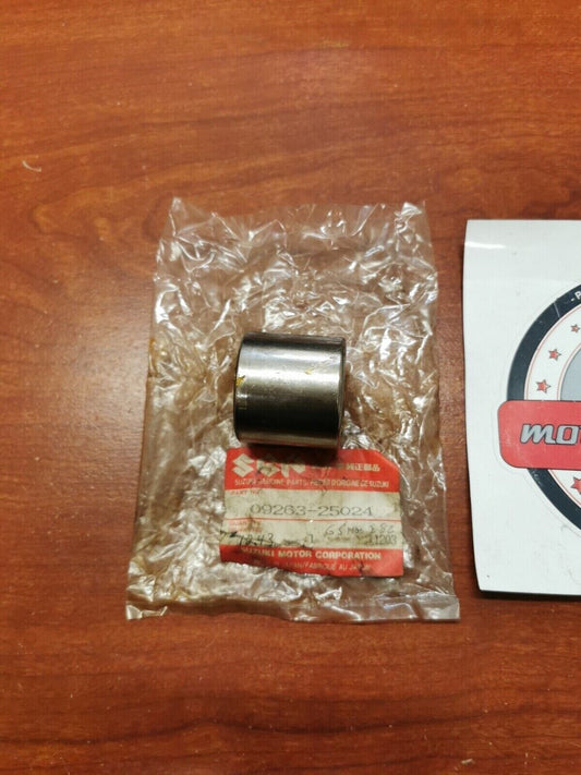 NEW NOS SUZUKI VX800 GSX1100 SV650S GS1000 GS1100 GS550 BEARING 09263-25024 S30