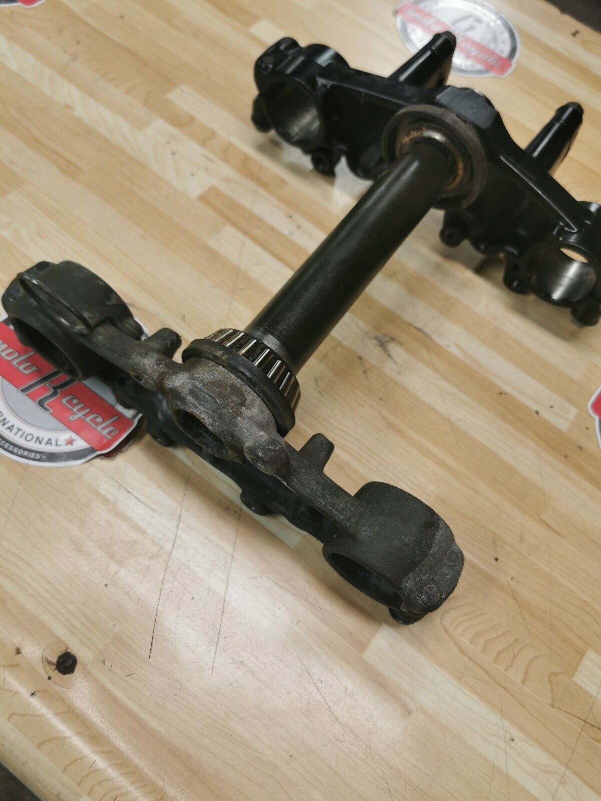 Yamaha DT200 1986 triple clamp tree steering stem crown top bridge