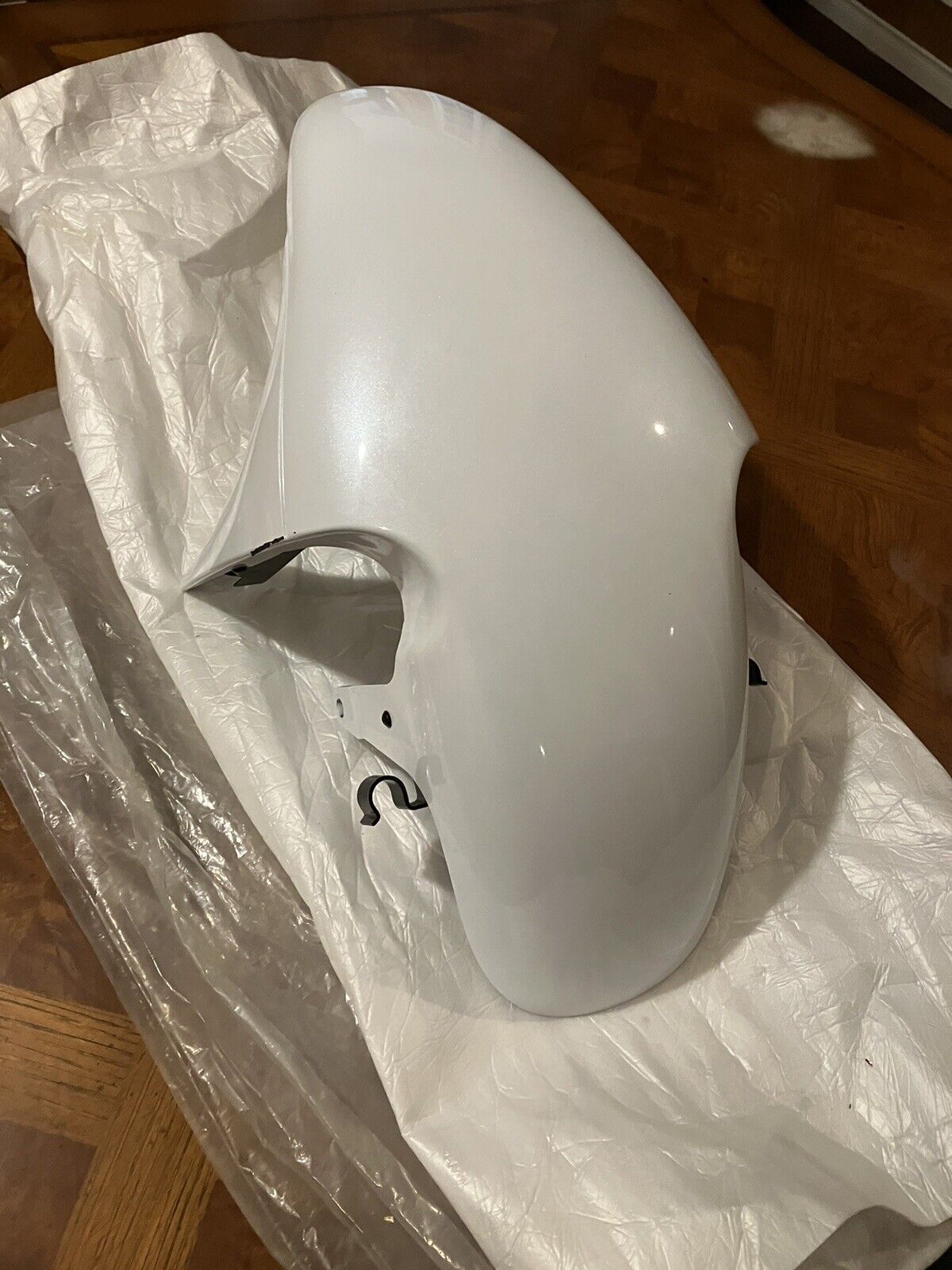 NOS Suzuki GSXR750 1992 GSX-R 750 FRONT FENDER 53110-17D20-0JW S34