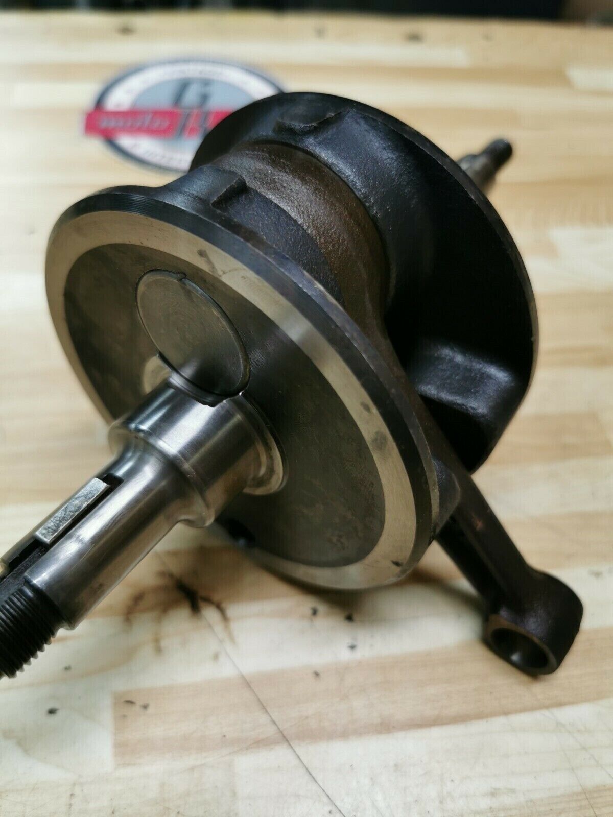 Suzuki DR100 1985 crankshaft crank shaft