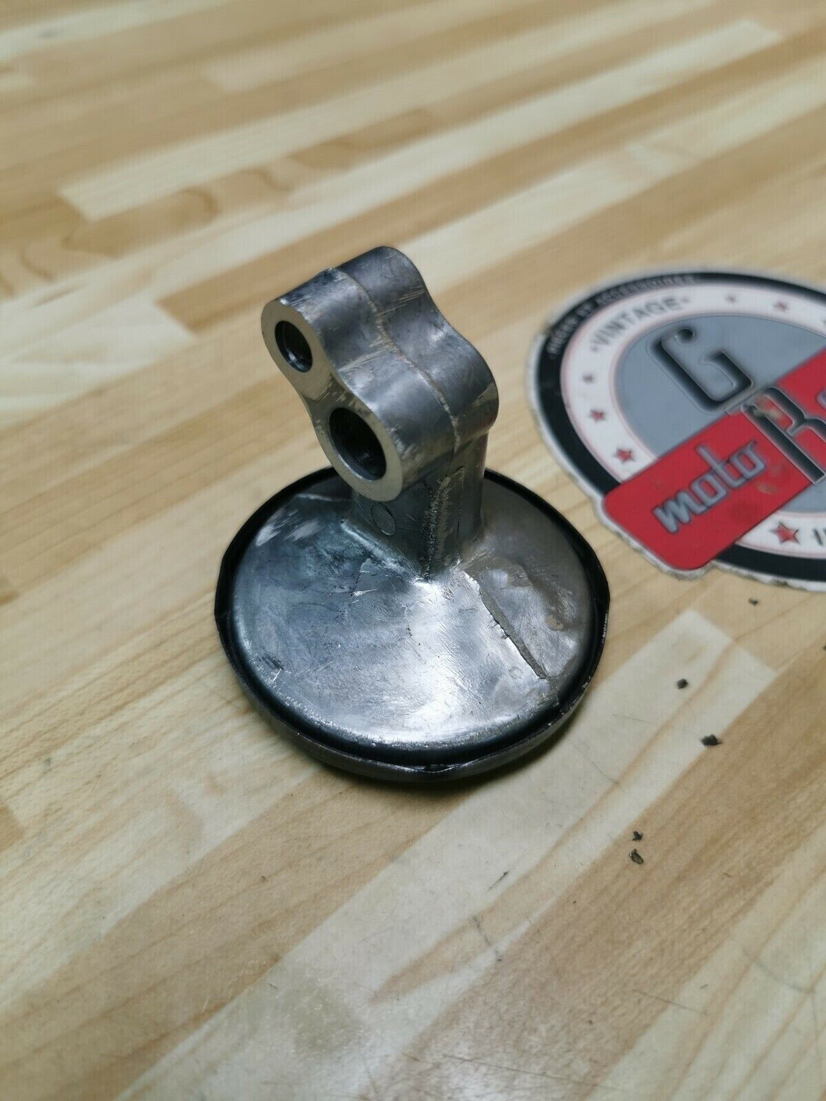 Yamaha YZ450F 2009 oil pump strainer filter screen housing