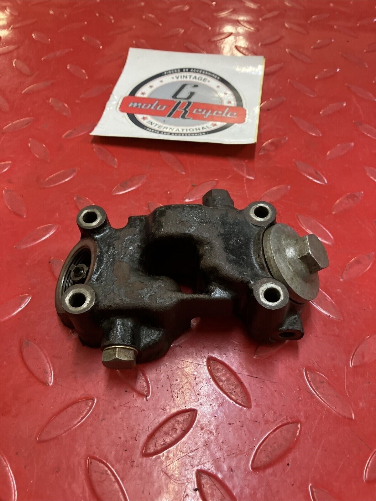 Honda C105 C105T CA105T Trail 55 cylinder jug barrel head valve cover rocker