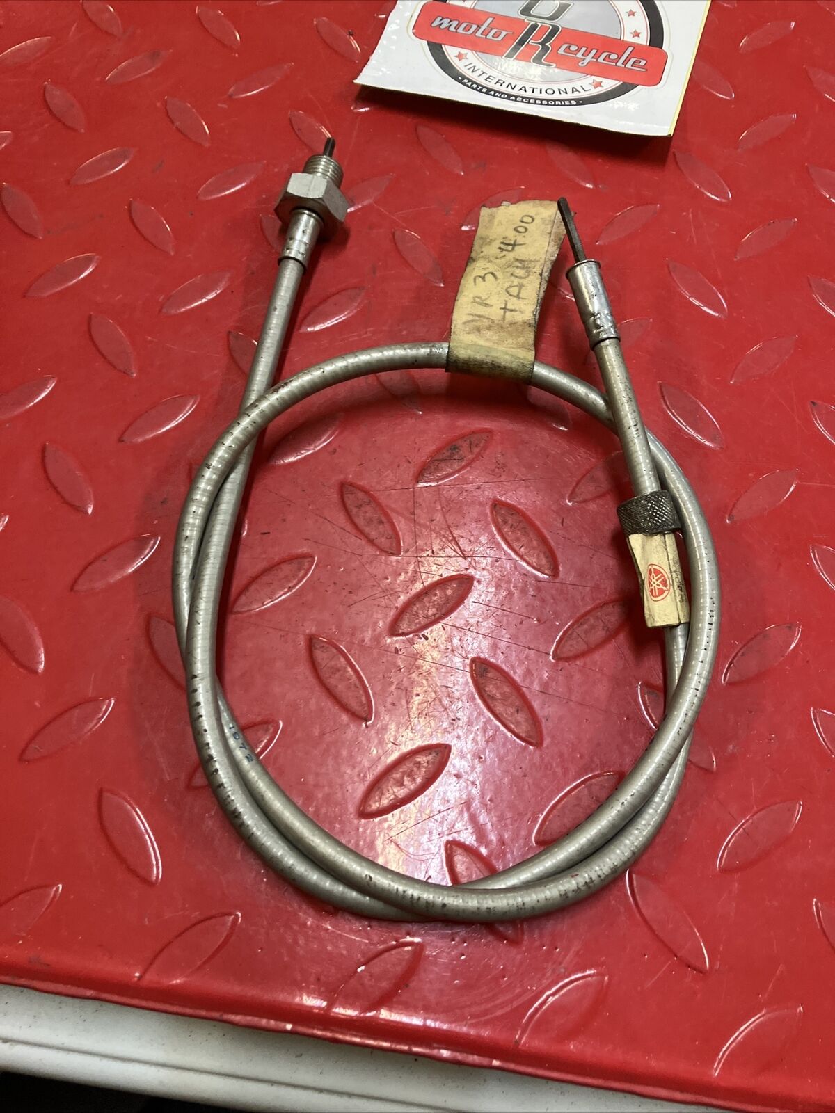 NOS Yamaha DS6 1969 1970 R3 TACHOMETER CABLE 235-83560-01-00 Y35