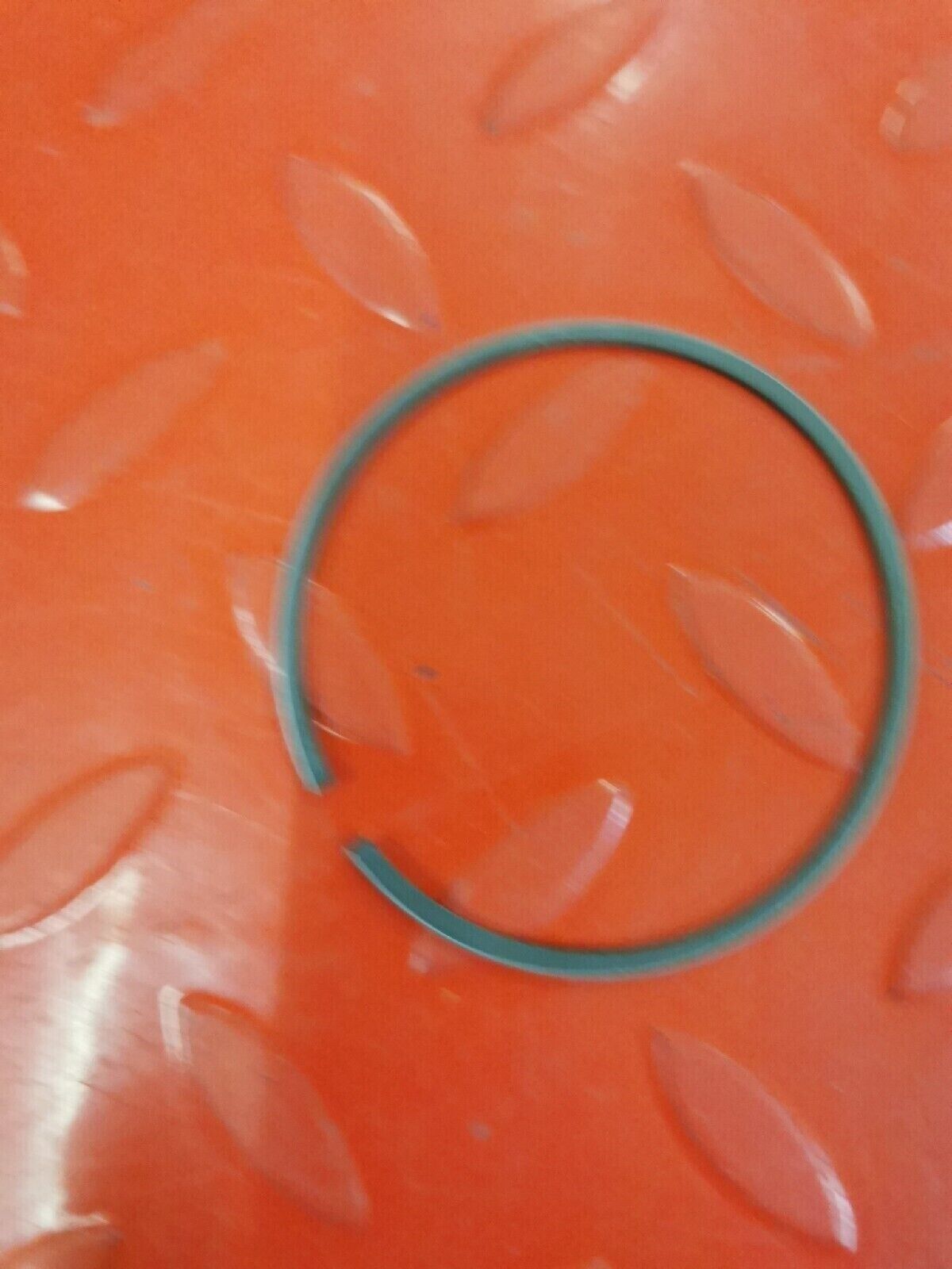 NOS SUZUKI PISTON RING 12141-41600 SUPERSEDED BY 12141-41620 S11