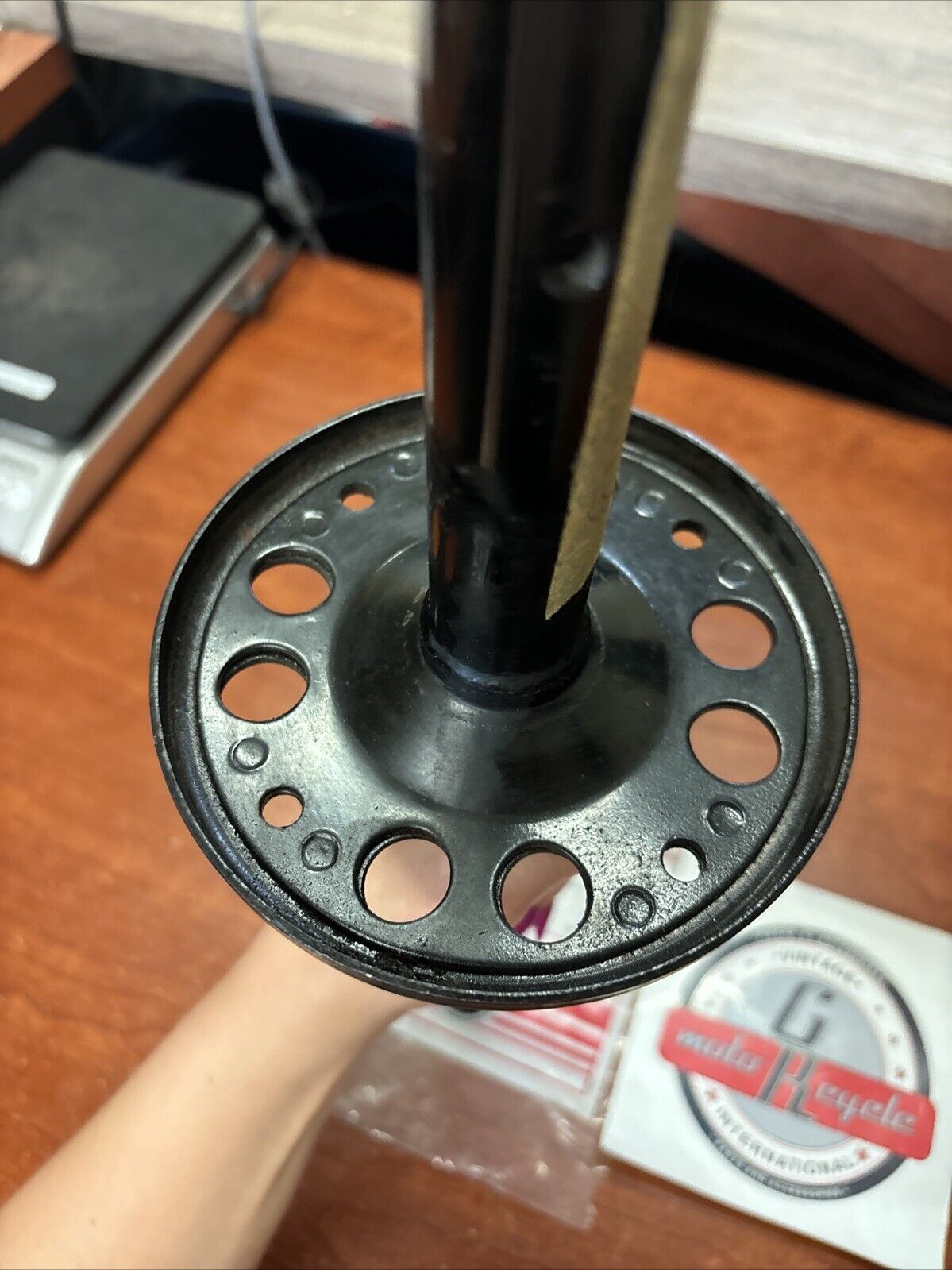 NOS Yamaha EL433 GP246 GP292 GP338 GP433 GS300 FRONT AXLE 821-47510-00-00 Y183