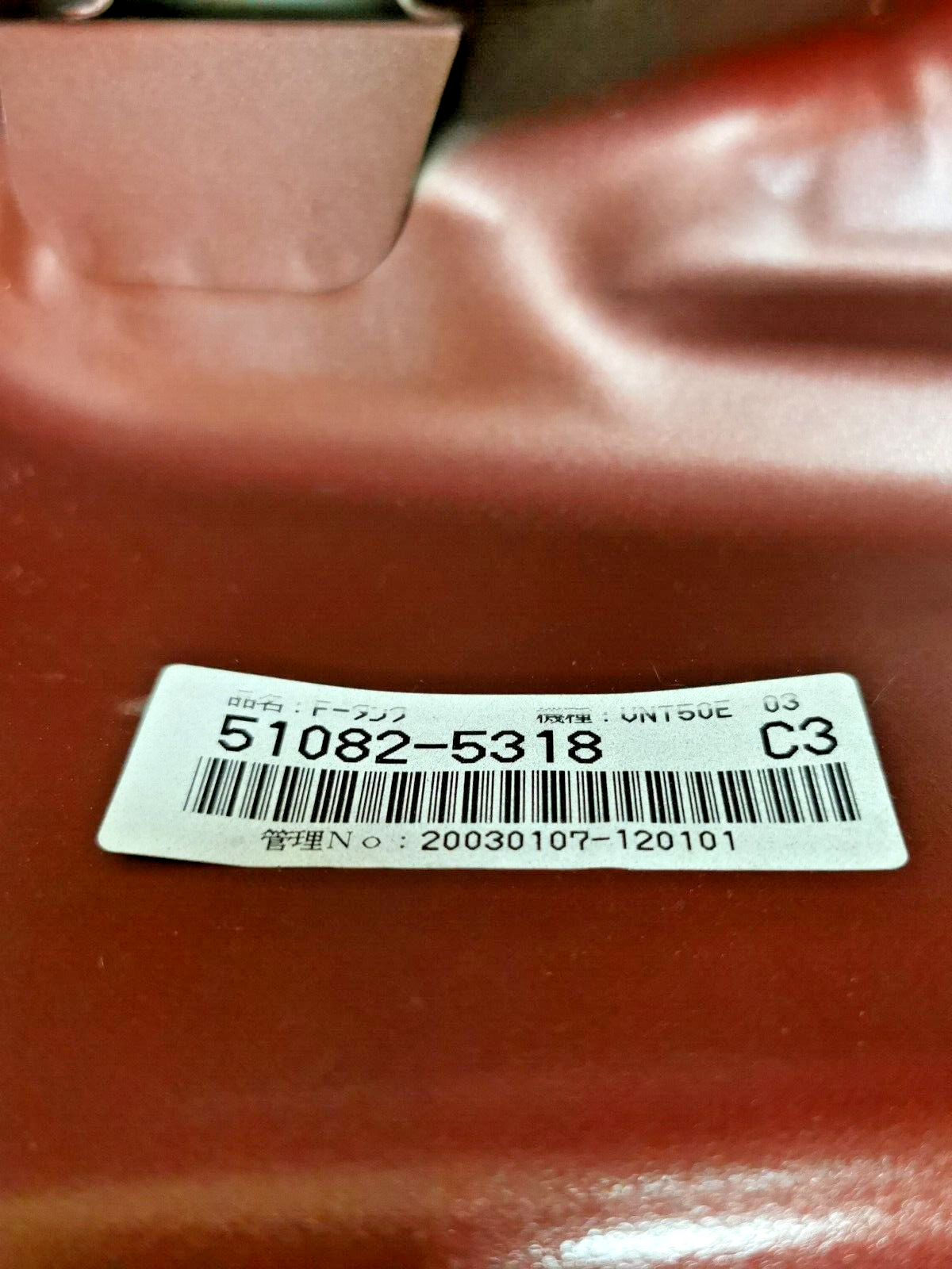 NOS KAWASAKI VULCAN 1500 VN1500 2003 TANK COMP FUEL RED/GRAY 51082-5318-C3