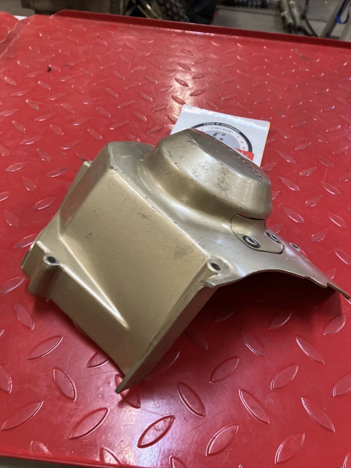 Kawasaki KZ1100 spectre 1982 1983 chain case bevel gear guard cover GOLD U1
