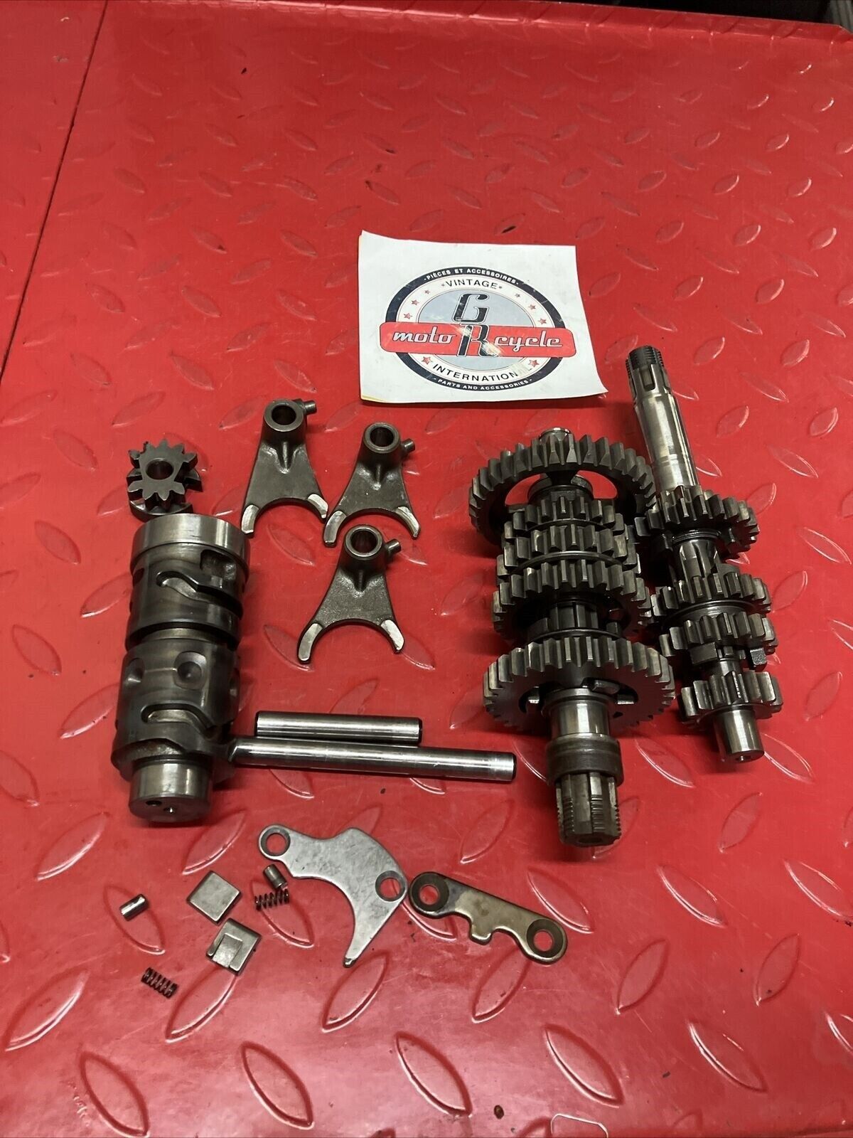 Suzuki DS100 1980 transmission gearshift gear shift drum cam forks axle shaft