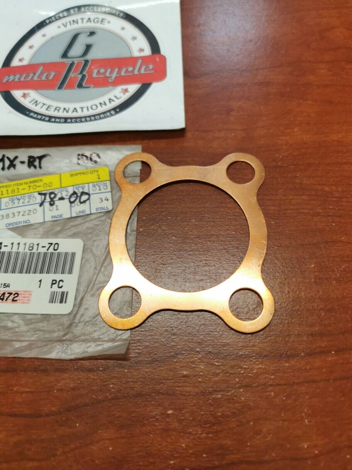 NEW NOS Yamaha MX100 DT100 RT100 CYLINDER HEAD GASKET 304-11181-70-00 Y95