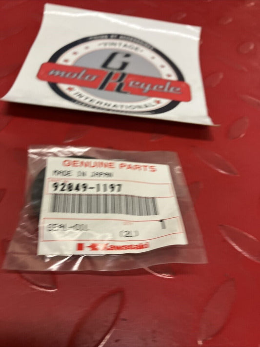 NOS KAWASAKI FRONT HUB OIL SEAL KLF110 KLF185 KSF250 KXF250 92049-1197 K14