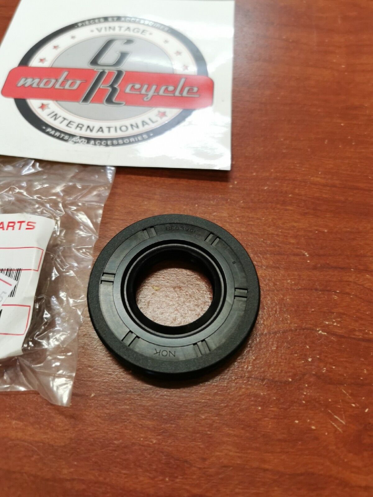 NOS Kawasaki KVF360 KRF750 OIL SEAL 92049-0095 K25