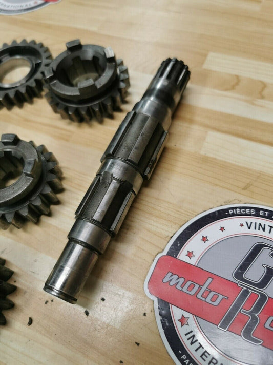 Suzuki RM250 2000 transmission gear shaft mainshaft