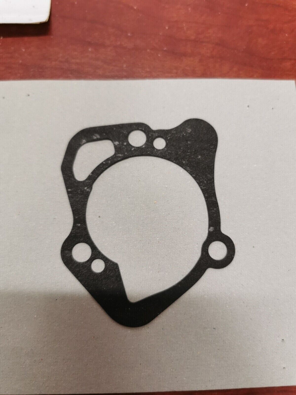 NOS Yamaha DT125 HOUSING COVER GASKET 10V-12428-10-00 Y100