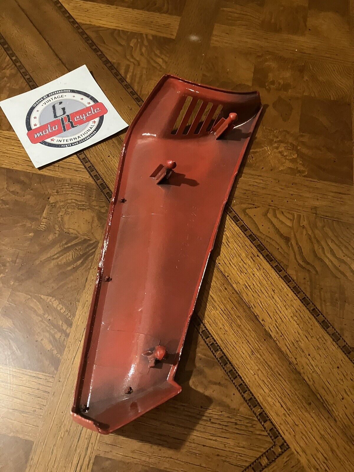 NOS Suzuki GSX750E GSX750EF GSX750ES 1984 RIGHT SIDE FRAME FAIRING COVER S34