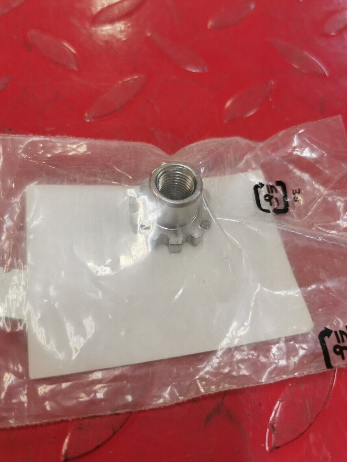 NOS Honda TRX350 TRX300 TRX400 TRX250 TRX200 ADJUSTER NUT 45316-VM0-003 H25