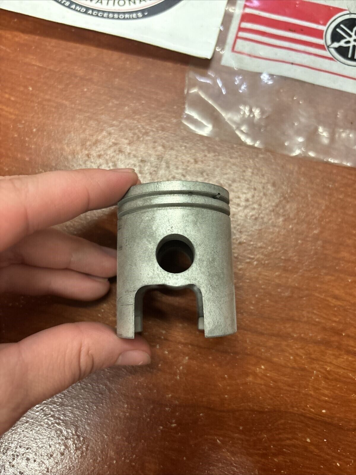 NOS Yamaha 1966 1967 U5 PISTON O/S 0.50 KS 3E1-11636-00-00 Y175