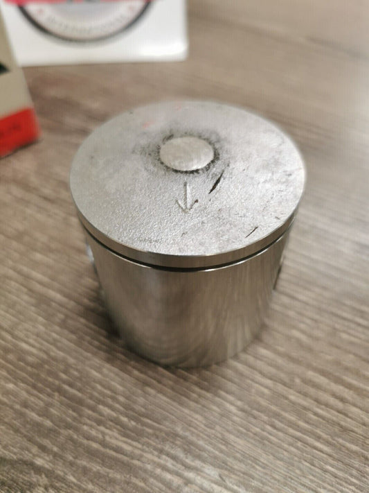 NOS YAMAHA YZ125 MX125 1974 - 1977 PISTON 1 O/S 0.25 537-11635-02-00 Y53