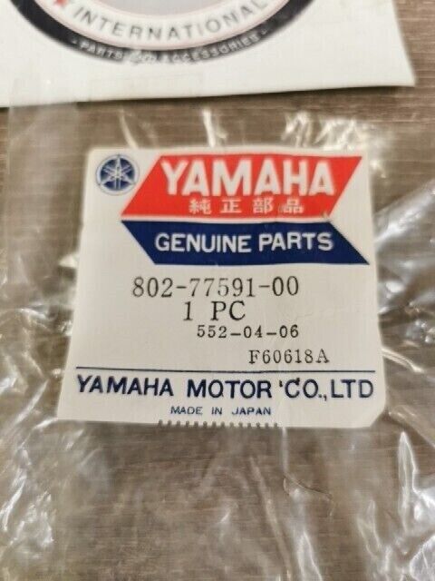 NOS YAMAHA GS300 PR440 SS433 SM292F GS340 BRACKET HITCH 1 802-77591-00-00 Y170