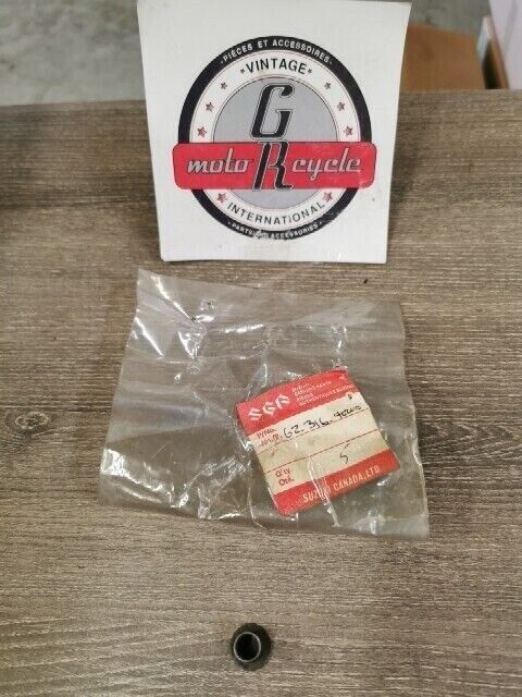 NOS SUZUKI RM250 RM400 RM100 RM125 1979 - 1981 CUSHION SPACER 62316-40200 S39