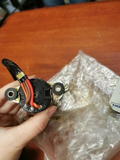 NOS Yamaha MAIN SWITCH 584-82508-50-00 SUB 584-82508-40-00 584-82508-80-00 Y140