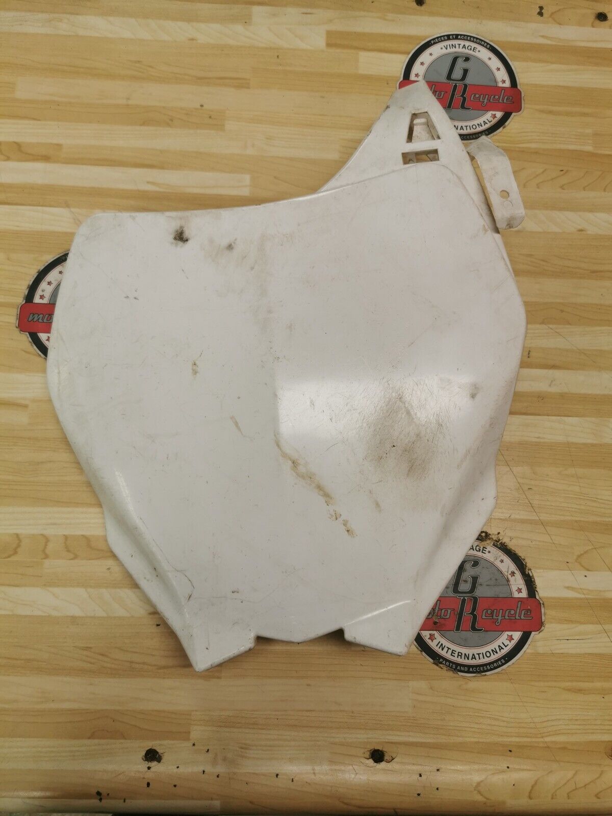 Yamaha YZ450F 2009 front number plate plastic fairing G