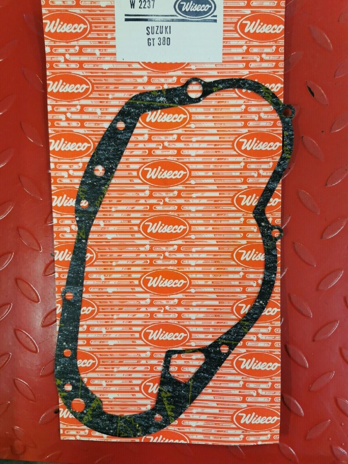 NOS SUZUKI GT380 CLUTCH COVER GASKET W2237 S14