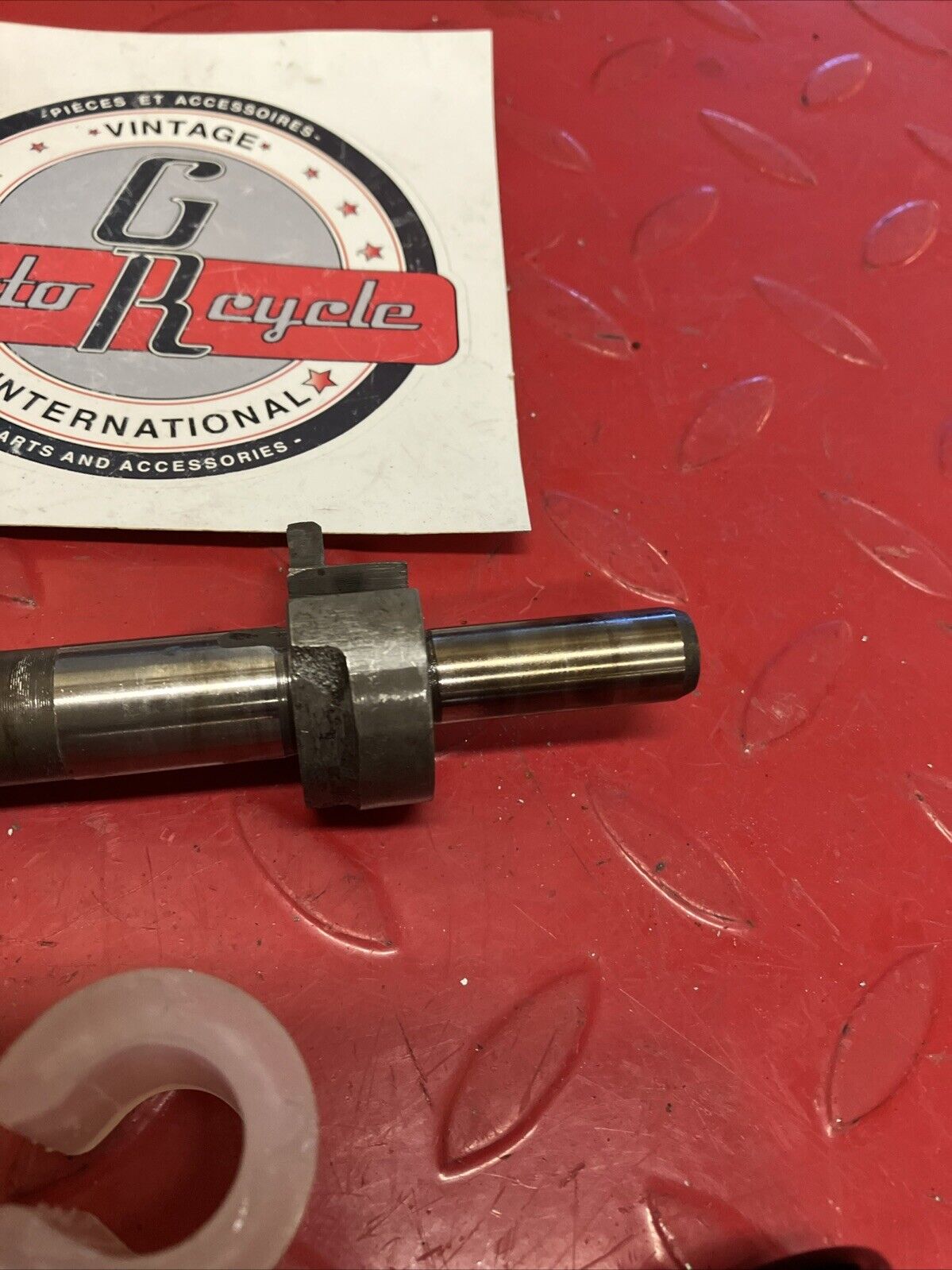 Suzuki RV90 1975 kickstarter kick starter shaft spindle gear