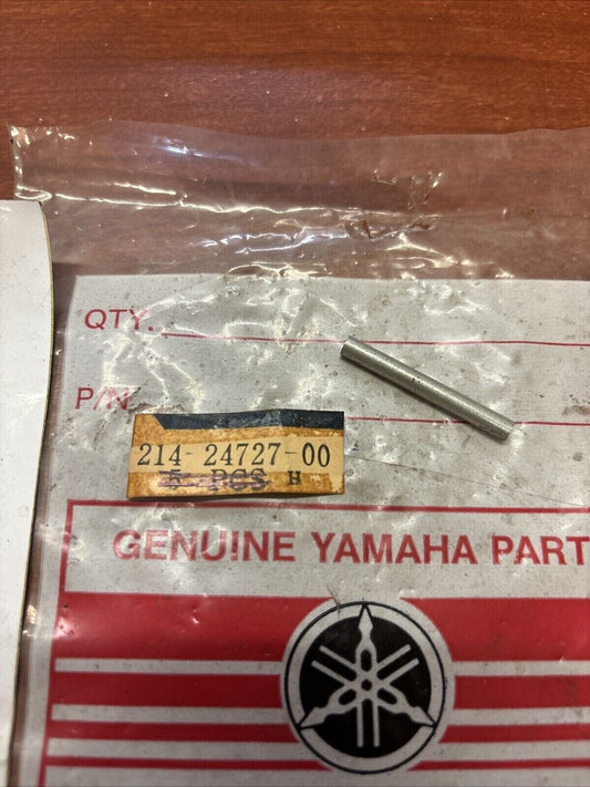 NOS Yamaha AT1 CT1 DT1 SEAT FITTING PIN 214-24727-00-00 SUB 90249-04068-00 Y182