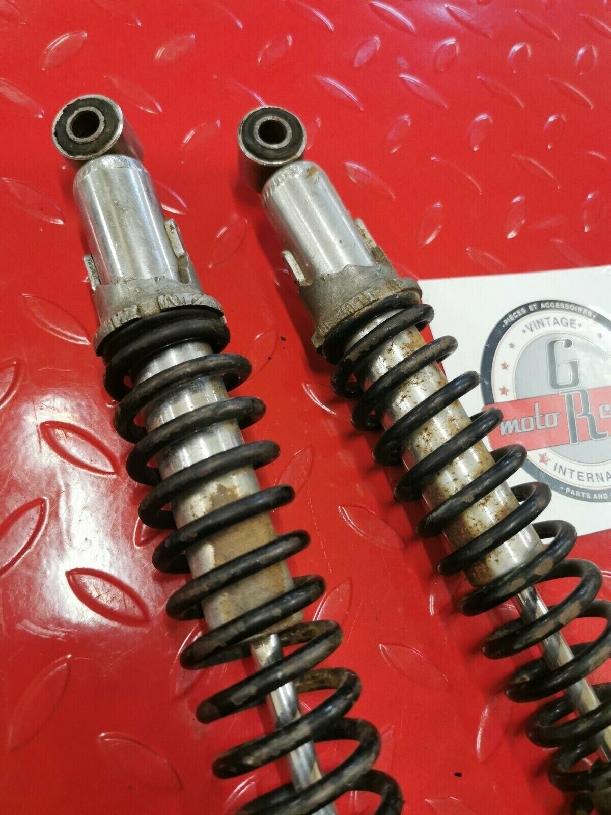 Honda XL80S 1984 rear shock absorber suspension damper cushion 1985